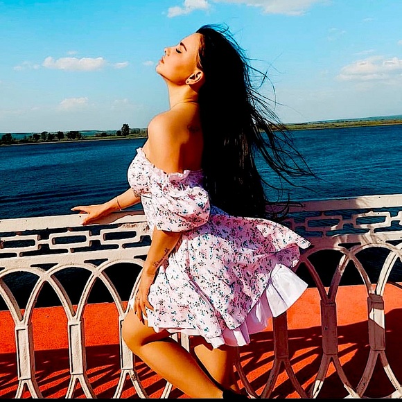 Blue Rain Handbags - ✨Blue Rain, Pink Floral Embroidered Eyelet Babydoll Dress✨ size small